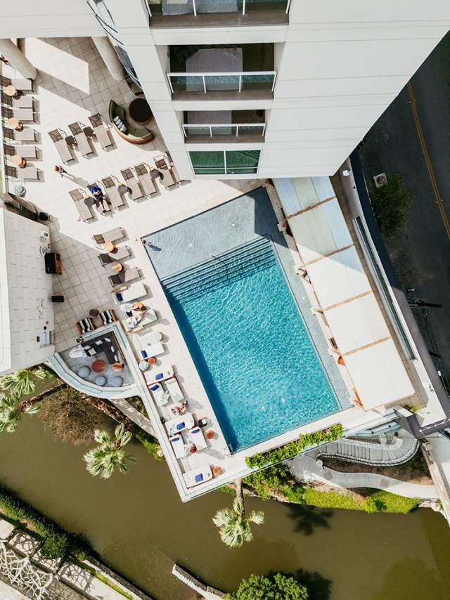 Thompson-Pool